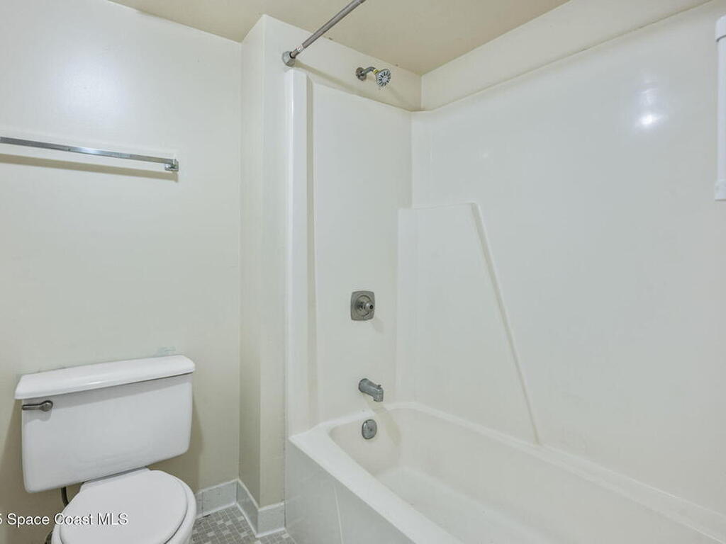 315 Tangle Run Boulevard, Suntree, FL 32940