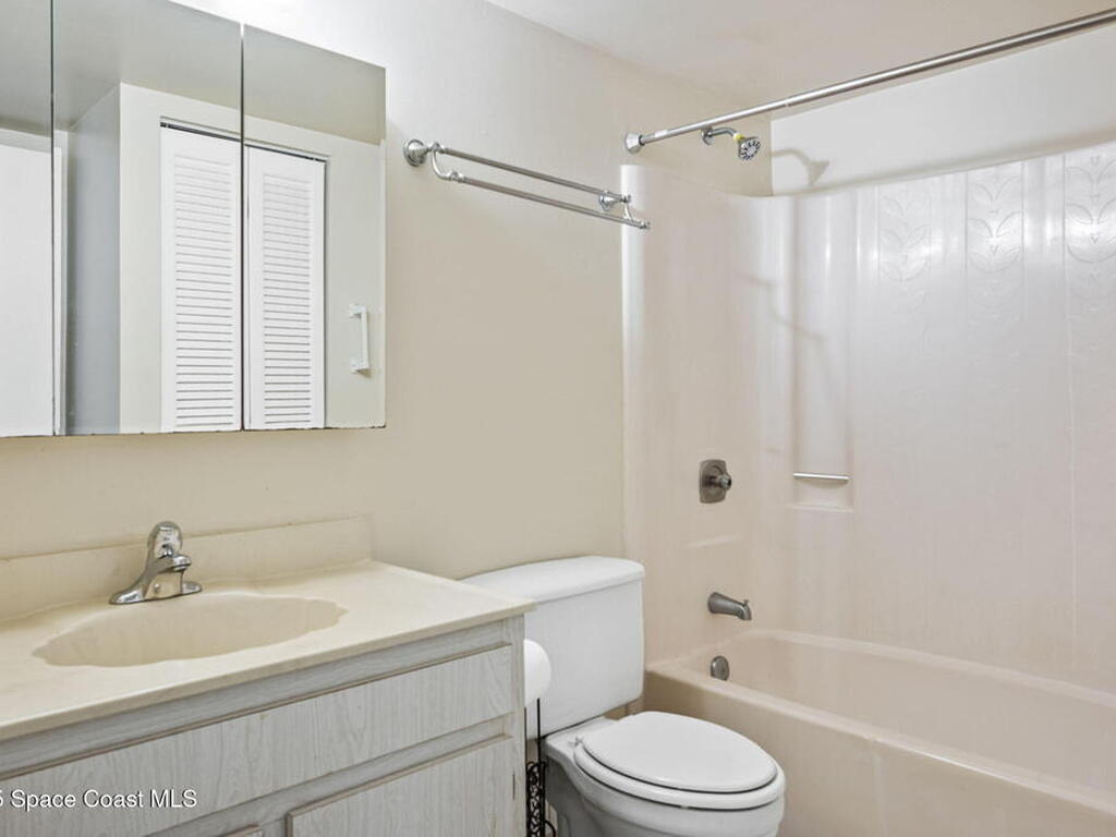 315 Tangle Run Boulevard, Suntree, FL 32940