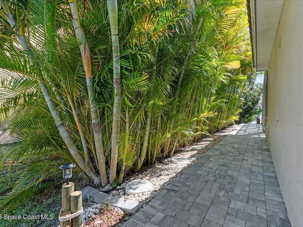 347 Lanternback Island Drive, Satellite Beach, FL 32937