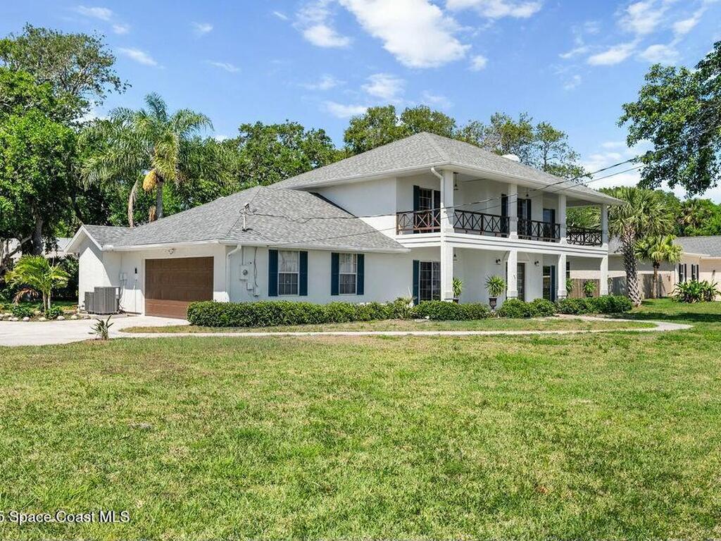 100 Woods South Drive, Merritt Island, FL 32952