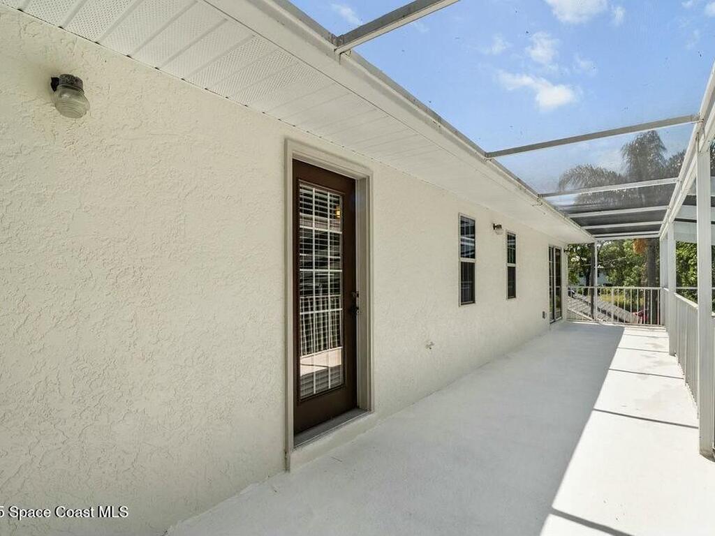 100 Woods South Drive, Merritt Island, FL 32952