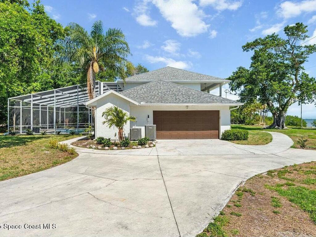 100 Woods South Drive, Merritt Island, FL 32952