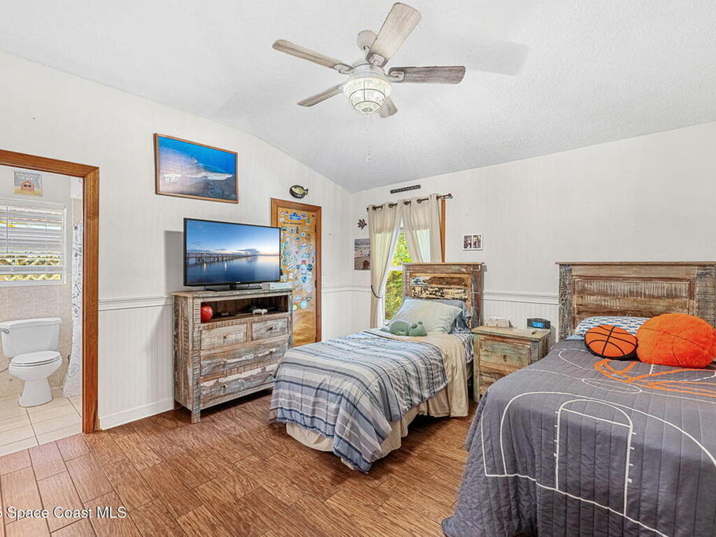 6840 Angeles Road, Melbourne Beach, FL 32951