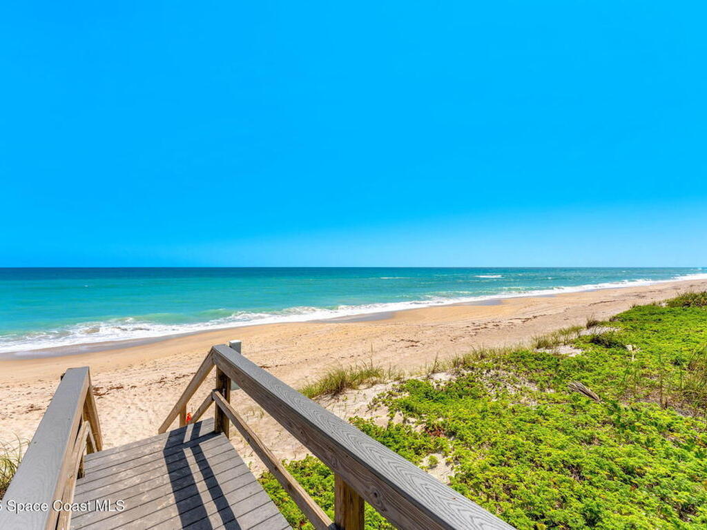 6840 Angeles Road, Melbourne Beach, FL 32951