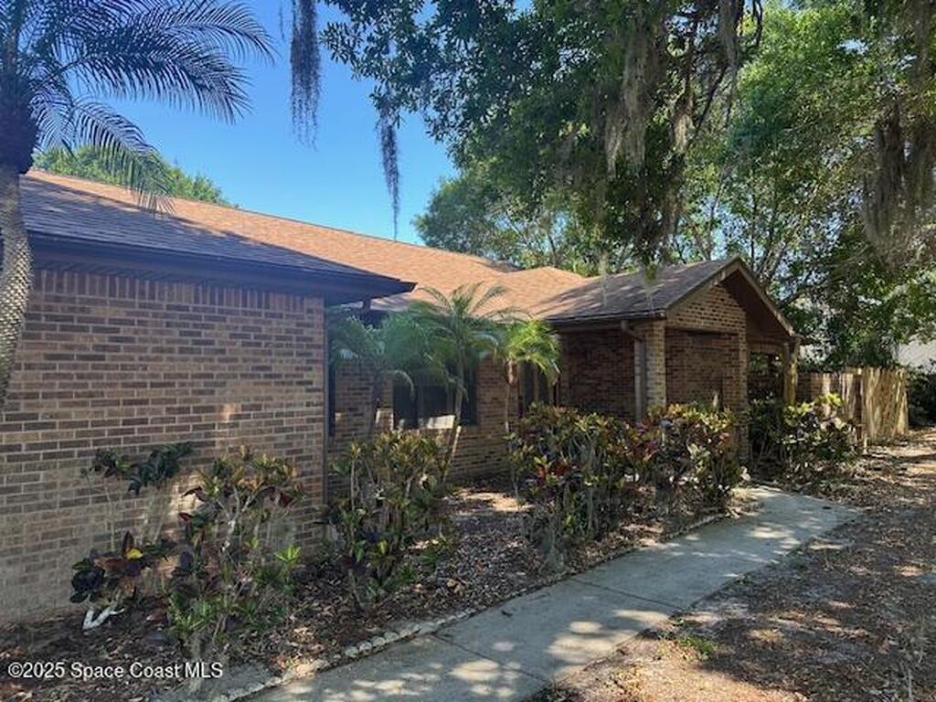 4380 N Tropical Trail, Merritt Island, FL 32953