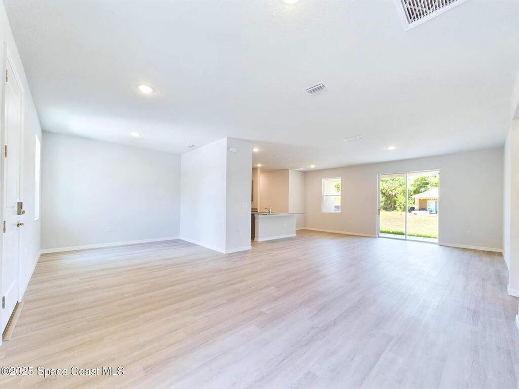 764 Laika Road, Palm Bay, FL 32908