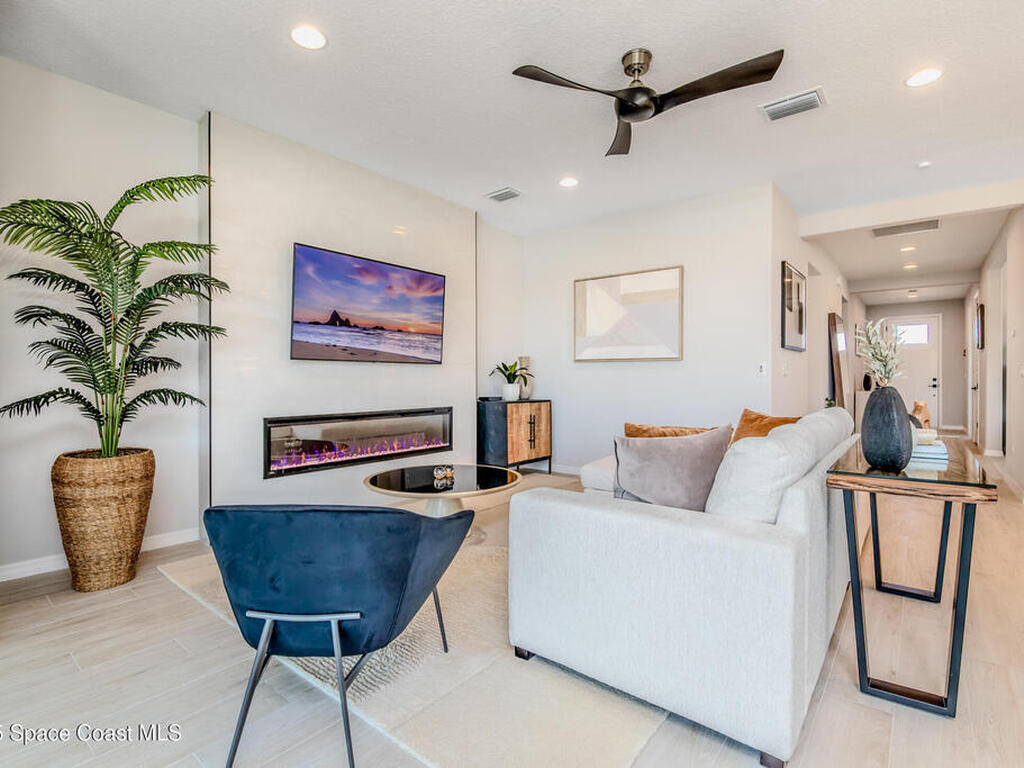 9527 Ebeko Court, Melbourne, FL 32940