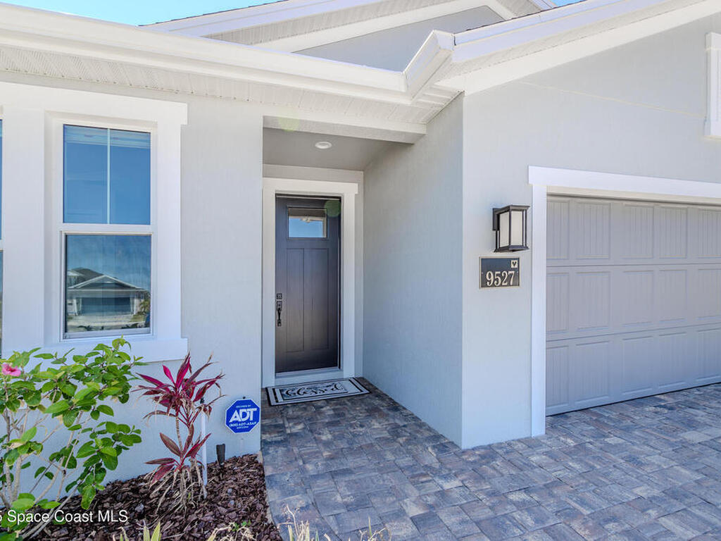 9527 Ebeko Court, Melbourne, FL 32940
