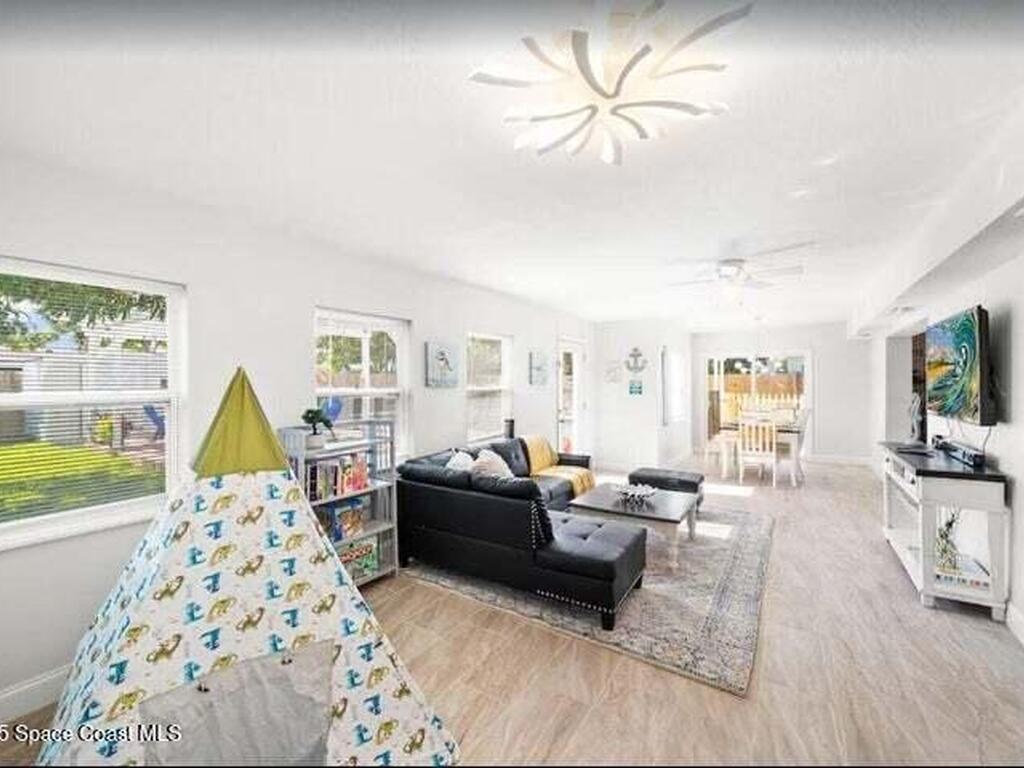228 NE 1st Court, Satellite Beach, FL 32937
