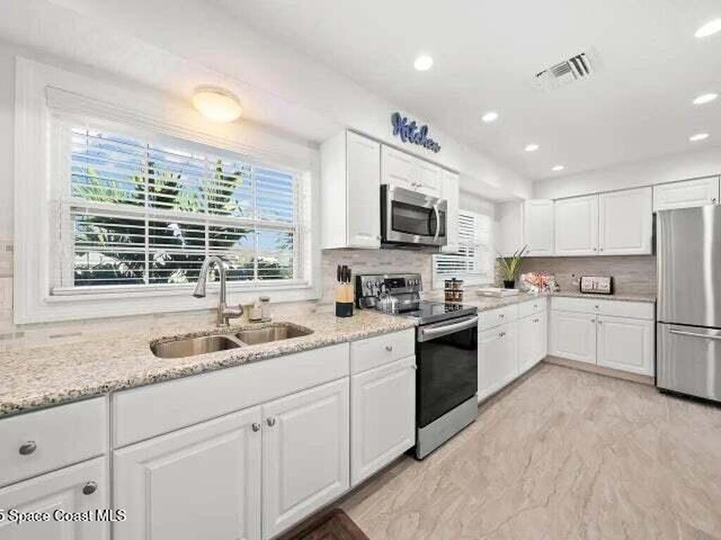 228 NE 1st Court, Satellite Beach, FL 32937