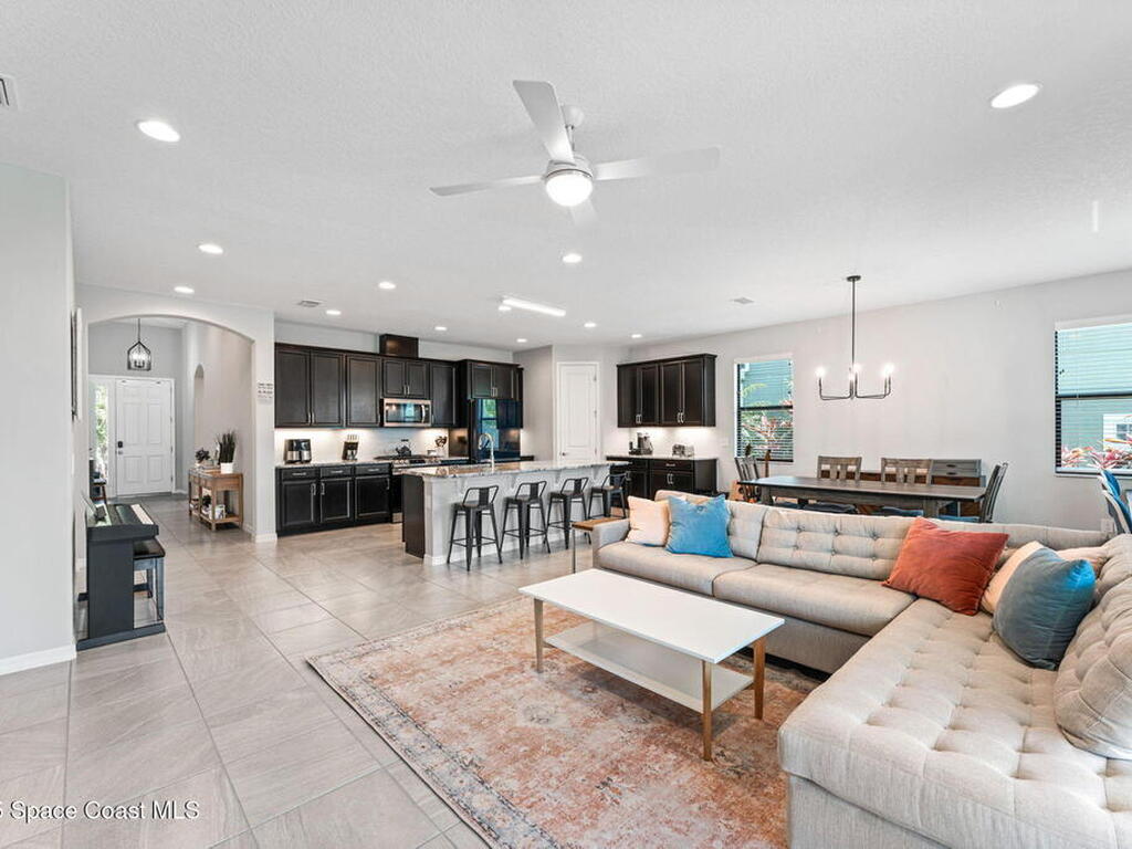 7504 Poulicny Lane, Melbourne, FL 32940
