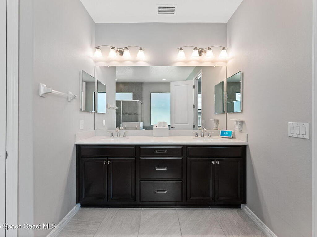 7504 Poulicny Lane, Melbourne, FL 32940