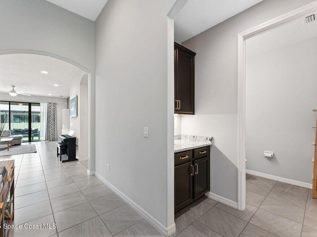7504 Poulicny Lane, Melbourne, FL 32940