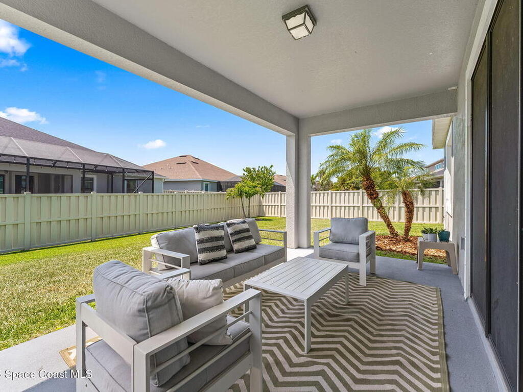 7504 Poulicny Lane, Melbourne, FL 32940