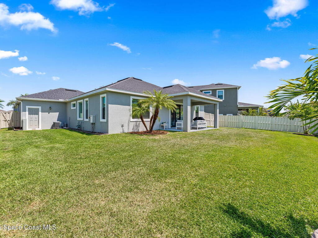 7504 Poulicny Lane, Melbourne, FL 32940