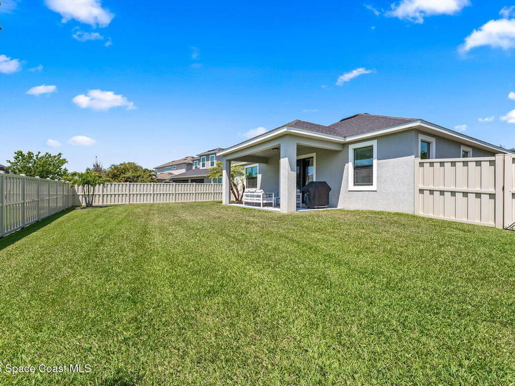 7504 Poulicny Lane, Melbourne, FL 32940