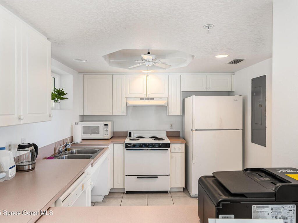 1907 Jimmy Buffett Mem Highway, Indian Harbour Beach, FL 32937