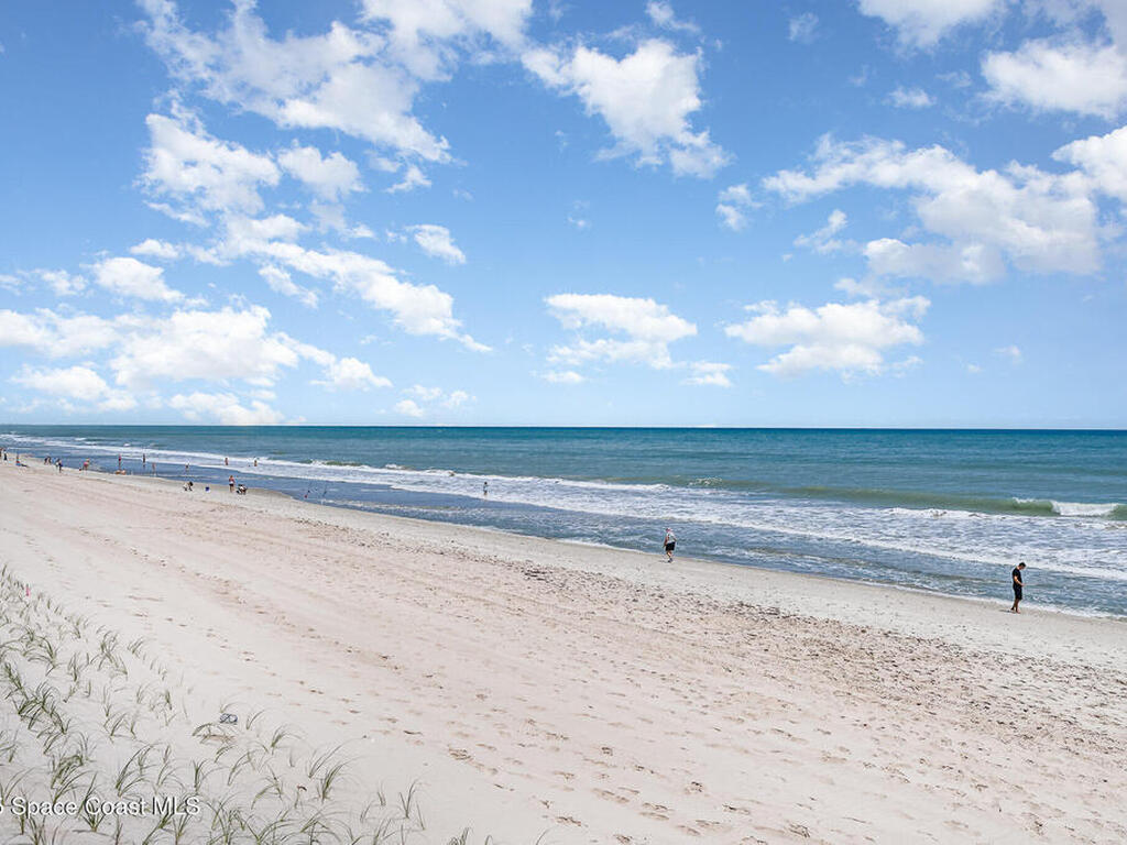 1907 Jimmy Buffett Mem Highway, Indian Harbour Beach, FL 32937