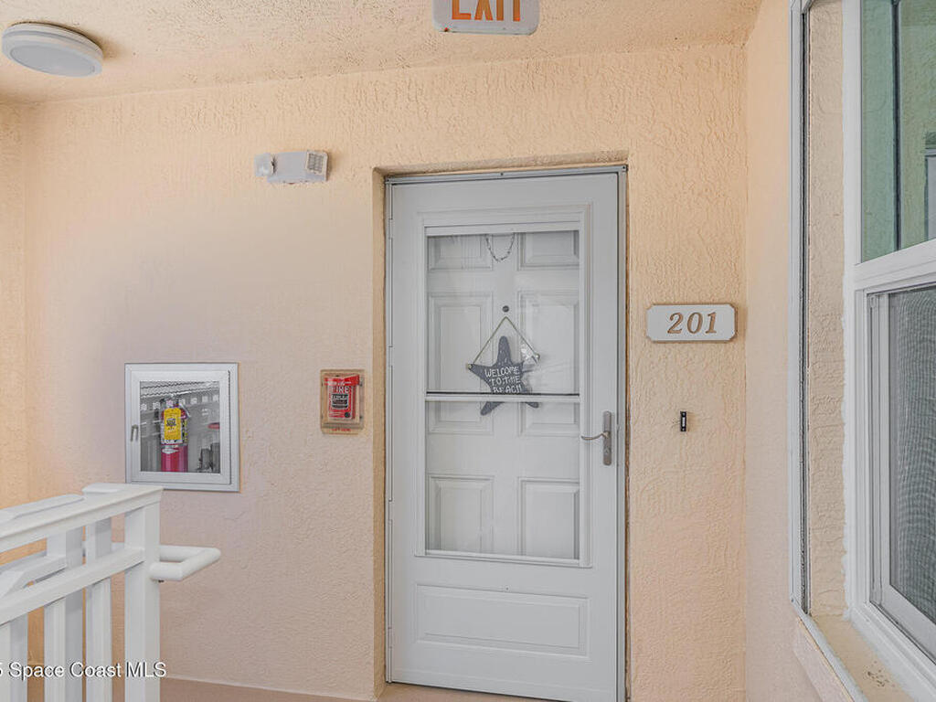 1907 Jimmy Buffett Mem Highway, Indian Harbour Beach, FL 32937