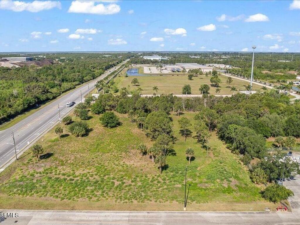 3400 Sarno Road, Melbourne, FL 32935