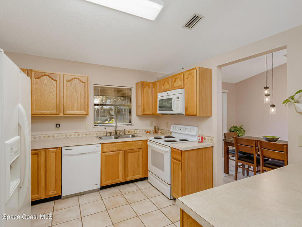 841 Jamaica Avenue, Sebastian, FL 32958