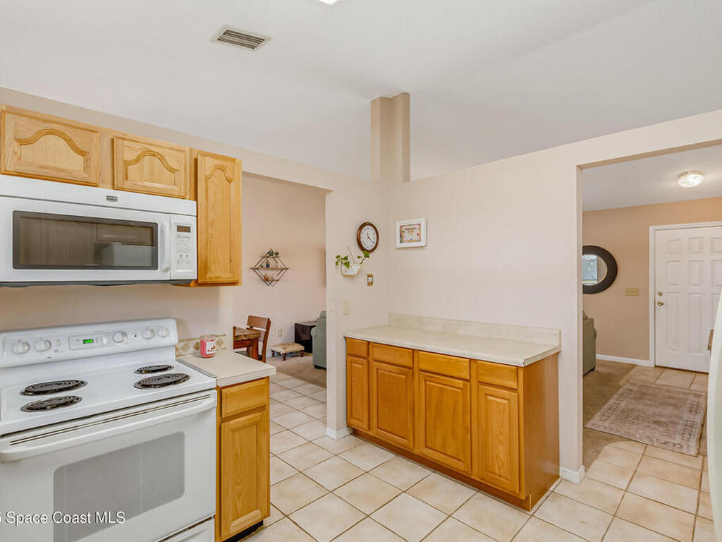 841 Jamaica Avenue, Sebastian, FL 32958