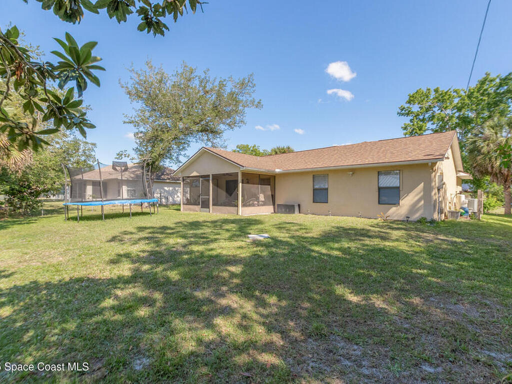841 Jamaica Avenue, Sebastian, FL 32958