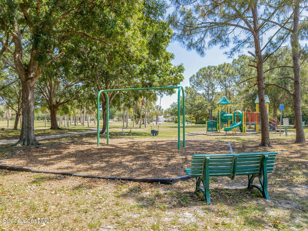 841 Jamaica Avenue, Sebastian, FL 32958