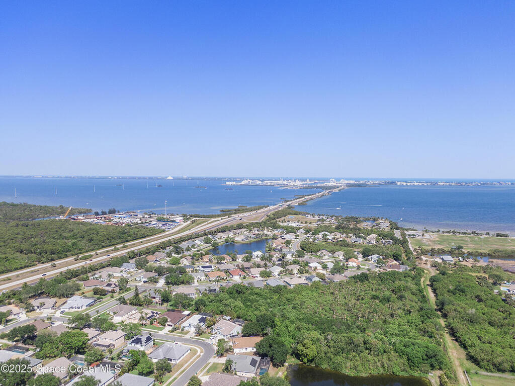 1240 Arlington Circle, Merritt Island, FL 32952