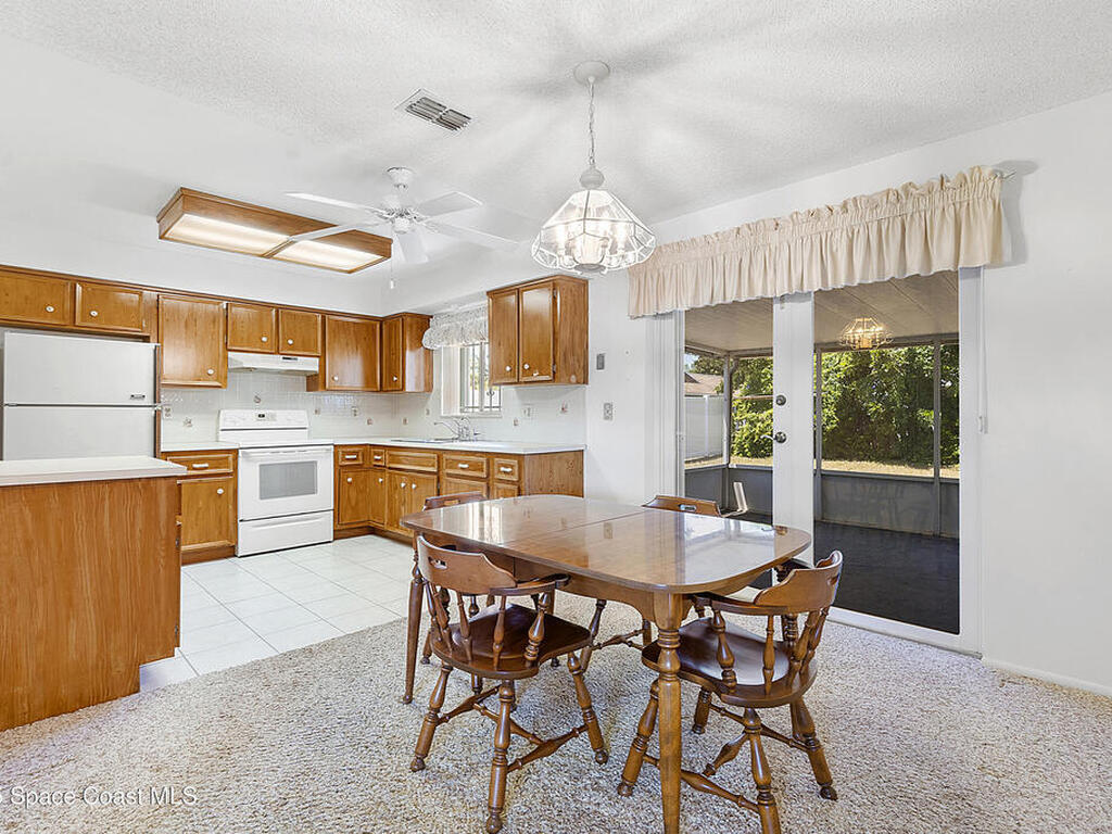 1240 Arlington Circle, Merritt Island, FL 32952