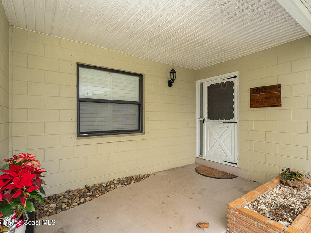 100 Barbados Drive, Merritt Island, FL 32952