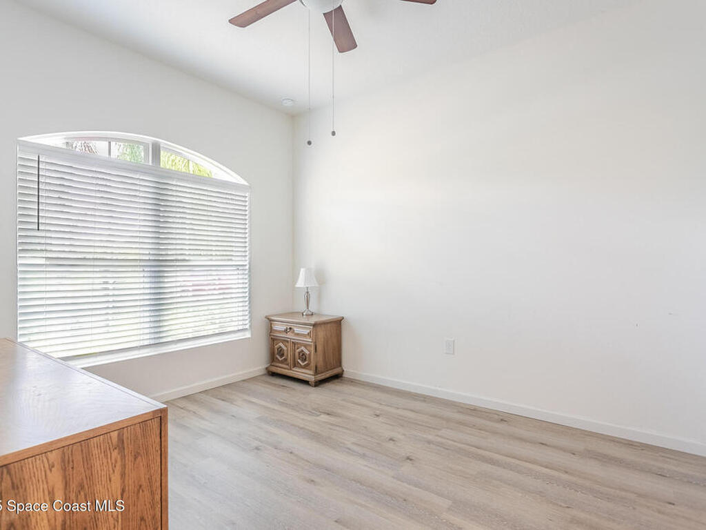 560 Remington Green Drive, Palm Bay, FL 32909