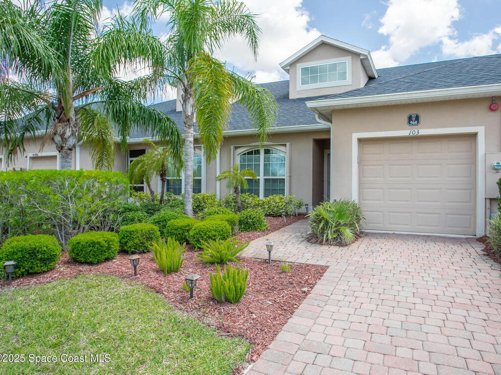 560 Remington Green Drive, Palm Bay, FL 32909