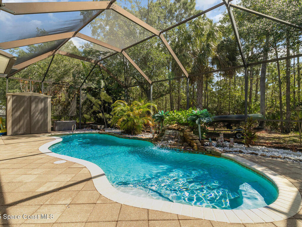 439 Gardendale Circle, Palm Bay, FL 32909