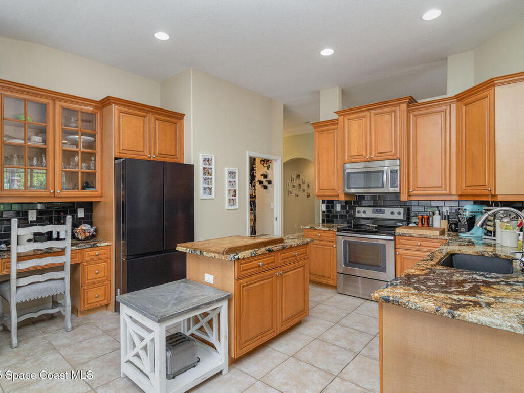 439 Gardendale Circle, Palm Bay, FL 32909