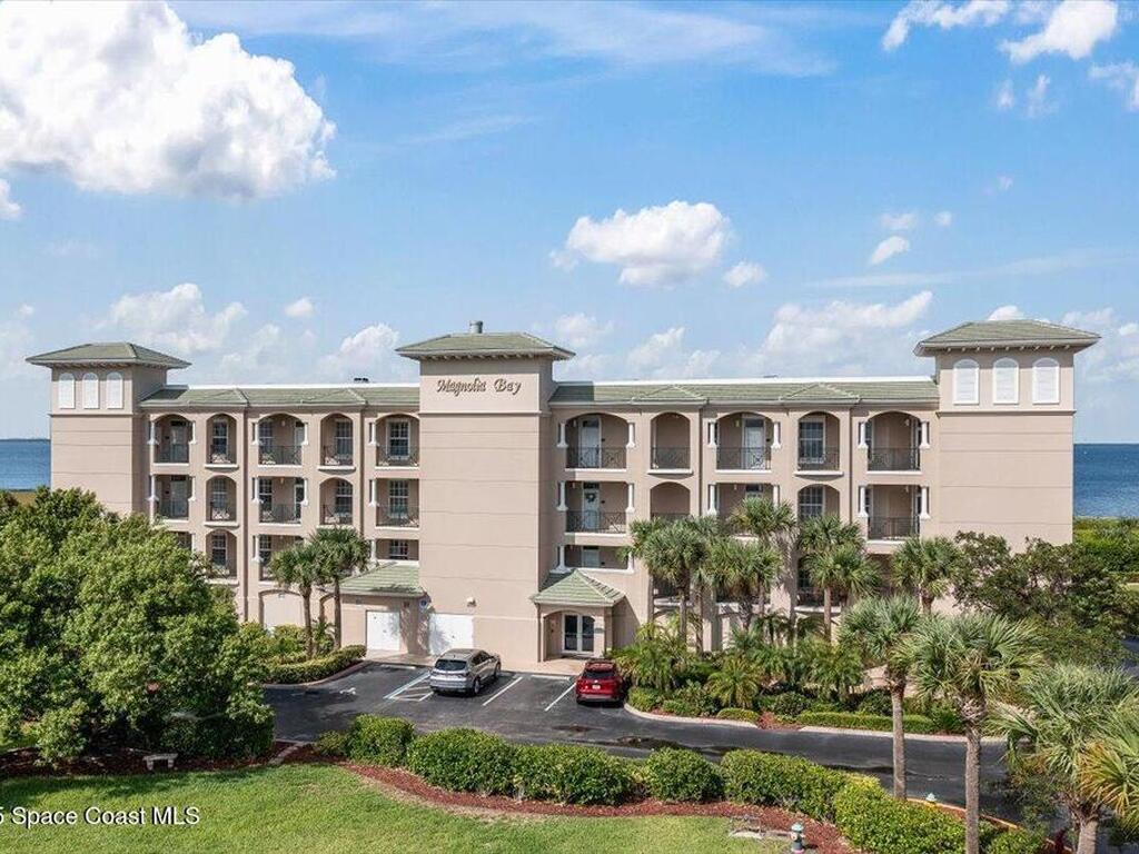 2022 Julep Drive, Cocoa Beach, FL 32931