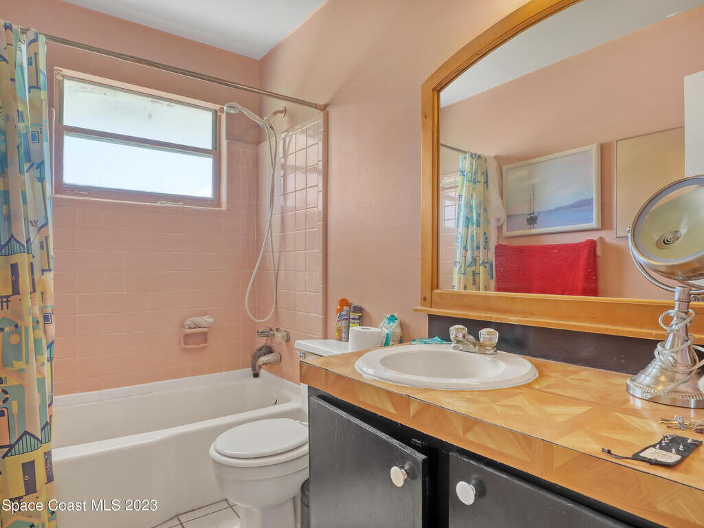 201 Taylor Avenue, Cape Canaveral, FL 32920