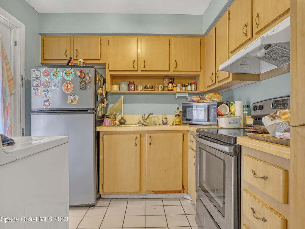 203 Taylor Avenue, Cape Canaveral, FL 32920