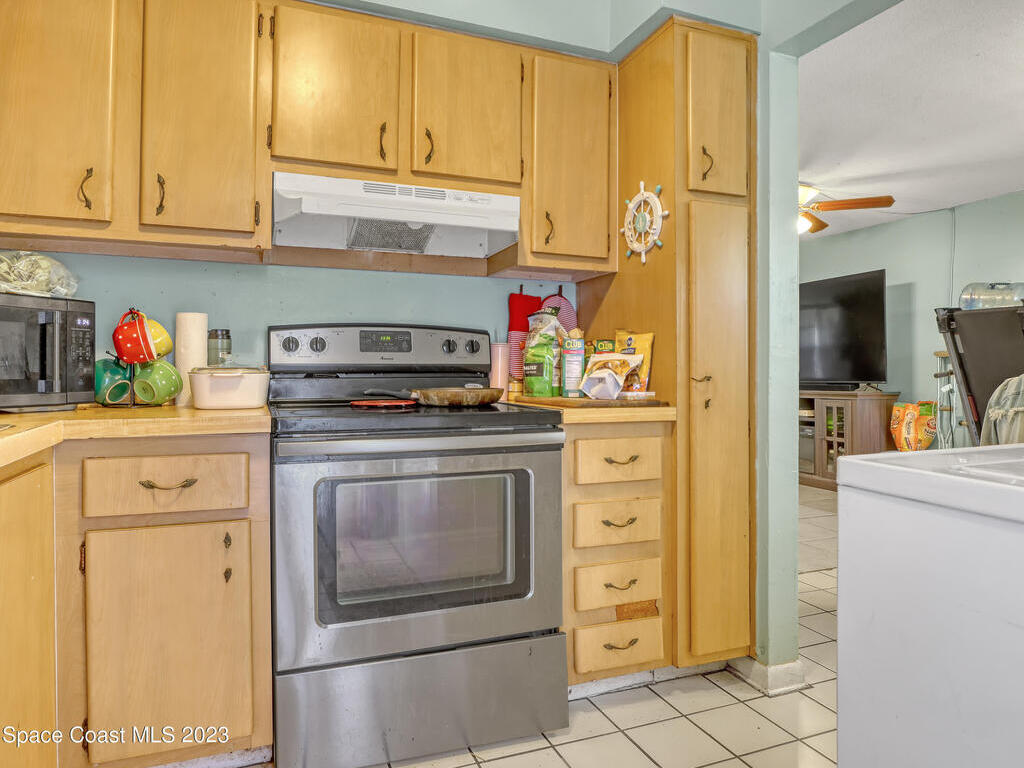 203 Taylor Avenue, Cape Canaveral, FL 32920