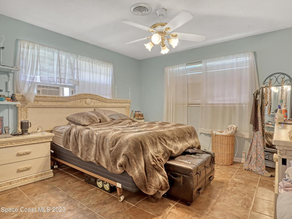 203 Taylor Avenue, Cape Canaveral, FL 32920