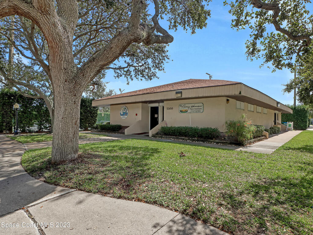 203 Taylor Avenue, Cape Canaveral, FL 32920