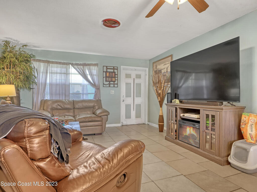 203 Taylor Avenue, Cape Canaveral, FL 32920