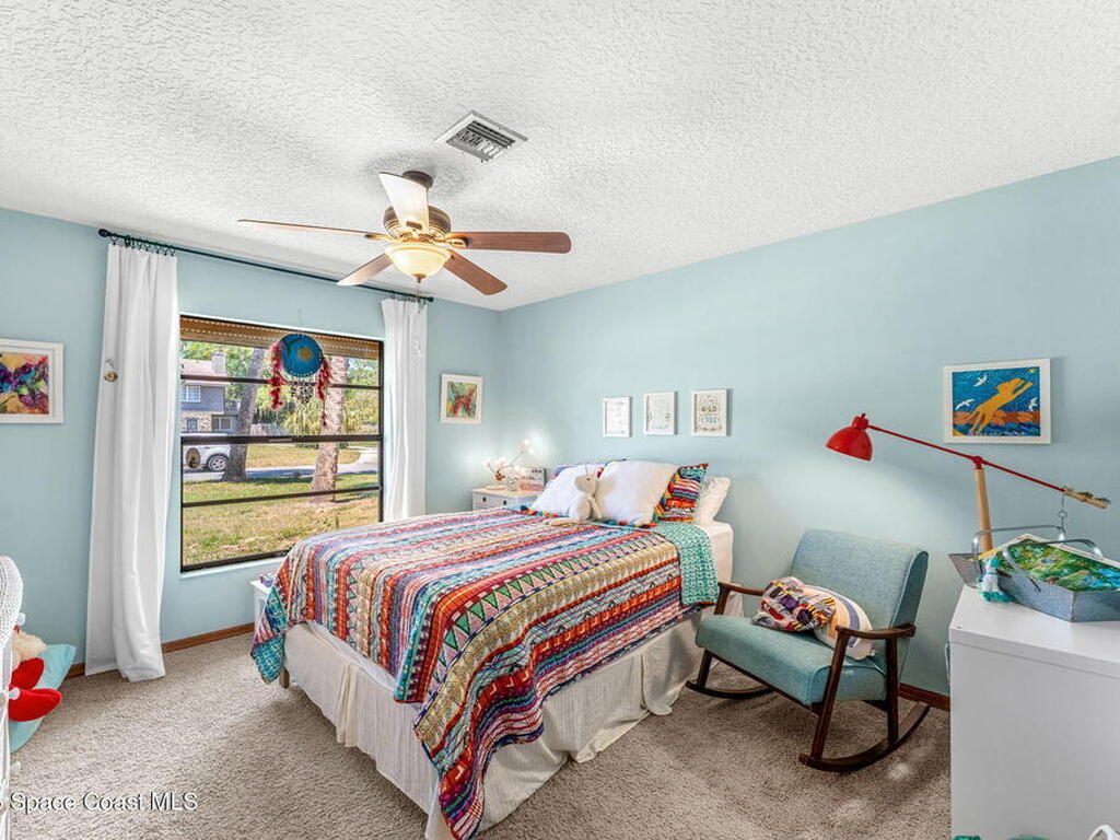 1475 S Oaks Drive, Merritt Island, FL 32952