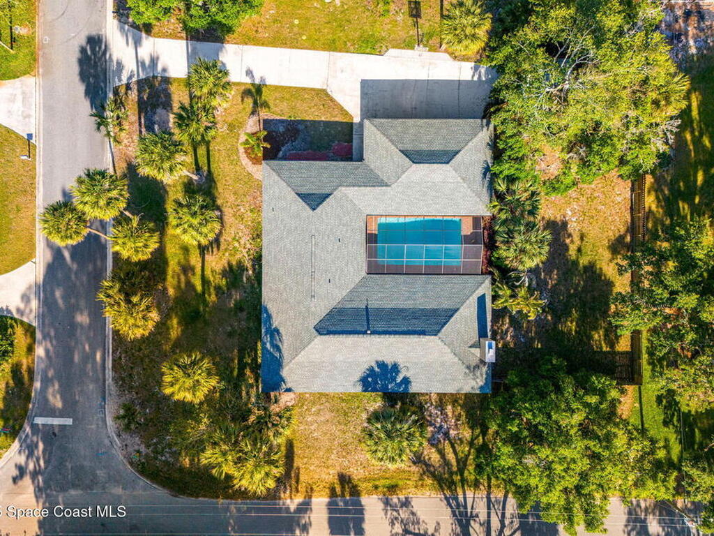 1475 S Oaks Drive, Merritt Island, FL 32952
