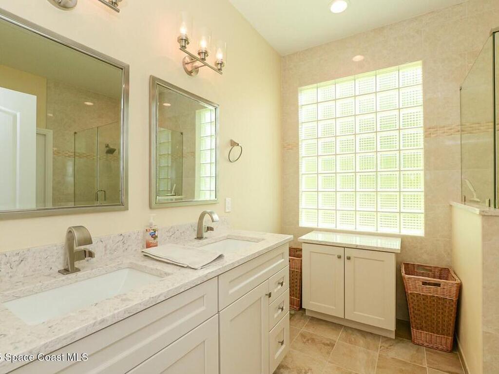 940 Wimbledon Drive, Melbourne, FL 32940