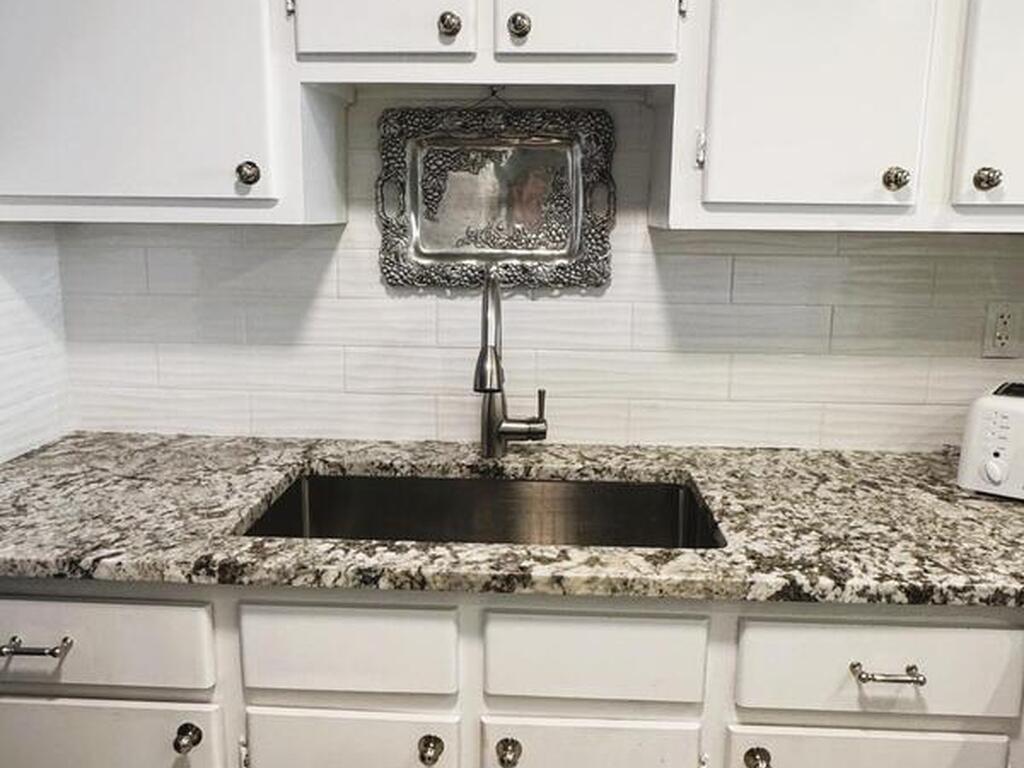 205 Buccaneer Avenue, Merritt Island, FL 32952