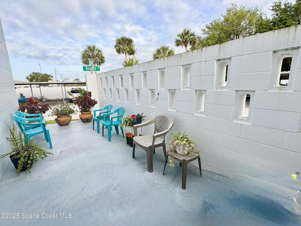 205 Buccaneer Avenue, Merritt Island, FL 32952
