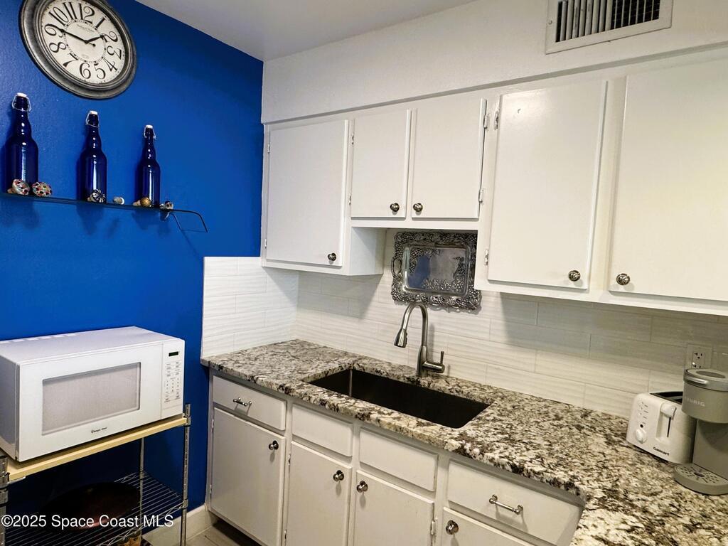 205 Buccaneer Avenue, Merritt Island, FL 32952