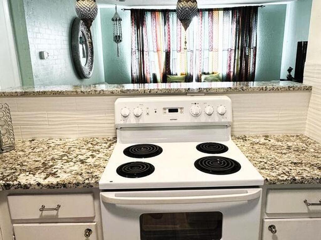 205 Buccaneer Avenue, Merritt Island, FL 32952