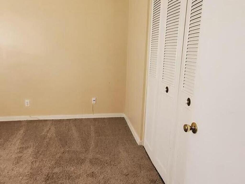 125 E Colonial Court, Indian Harbour Beach, FL 32937